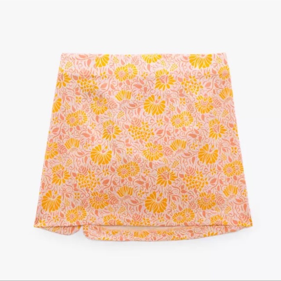 ZARA LINEN BLEND MINI SKIRT SIZE XS - Picture 2 of 2